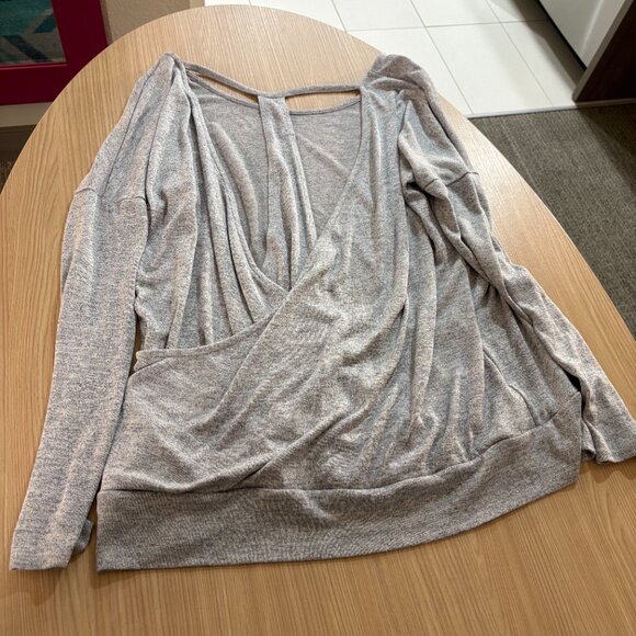 Athleta Soft Pose Long Sleeve Layer Tunic Top Racerback Large Marled Grey Casual - Picture 3 of 3